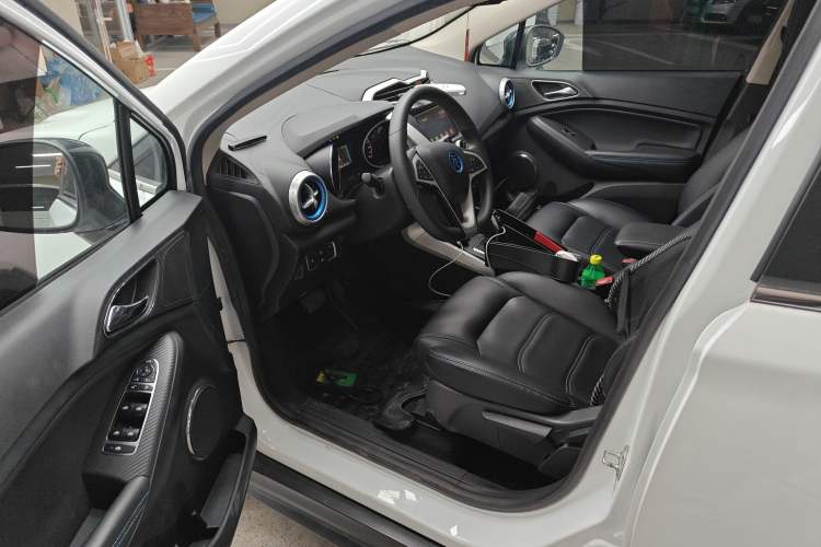 Used BYD Yuan New Energy 2019 EV360 Smart Connect Leading Model Driver Seat