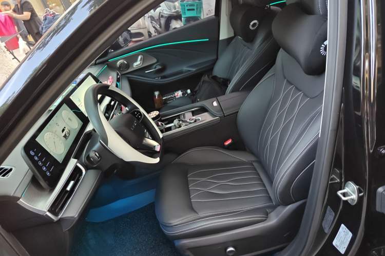 Used Chery Arrizo 8 2025 2.0T DCT Chii