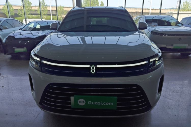 Used Hima AITO M7 2024 1.5T Rear-Drive Plus Version 5 Seats Front