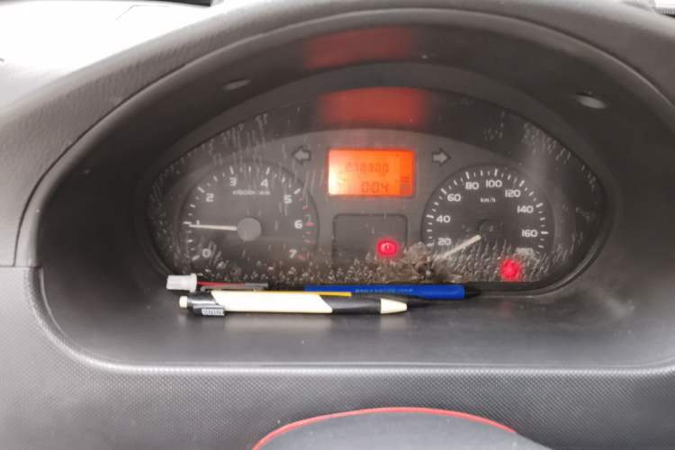 Used Wuling Rongguang 2014 1.2L S Base Model Instrument Cluster