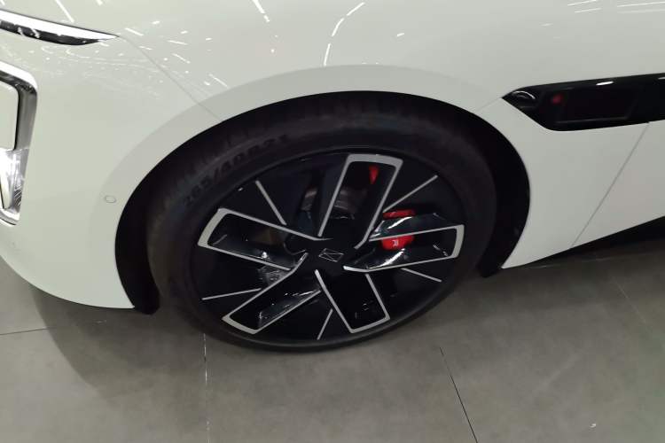 Used Avatr 12 2025 Max All-Electric Version