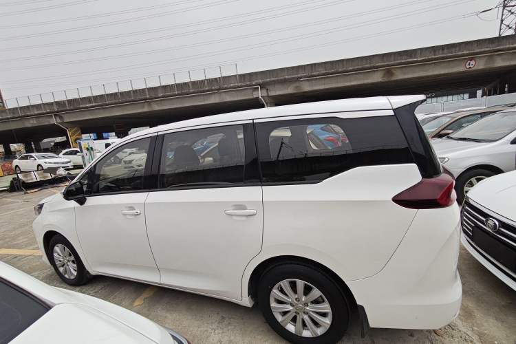 Used GAC Trumpchi M6 2019 270T DCT Luxury Edition (7-seater) China VI