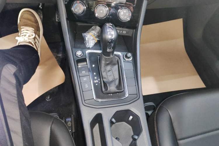 Used Volkswagen Bora 2026 200TSI DSG Yuexing Navigation Edition