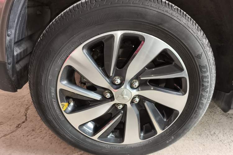 Used Mitsubishi ASX 2016 2.0L CVT Two-Wheel Drive Excellence Edition