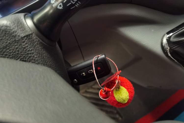 Used Foton Toano 2022 2.0T Manual Urban Edition Short Wheelbase Mid-Height Design Rear Single Tire 5/6/9-Seater Configuration 4F20TC3
