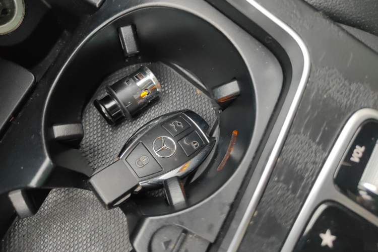 Used Mercedes-Benz C-Class 2017 Facelift C 200 L Sport Edition