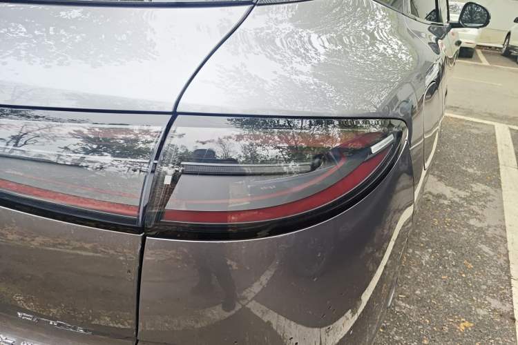 Used BYD Sealion 06 New Energy 2025 Model EV 605 Navigation Plus Edition Right Rear Taillight