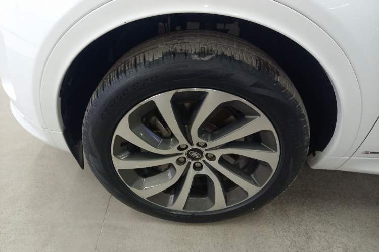 Used Land Rover Discovery Sport 2020 249 PS R-Dynamic Performance Edition
