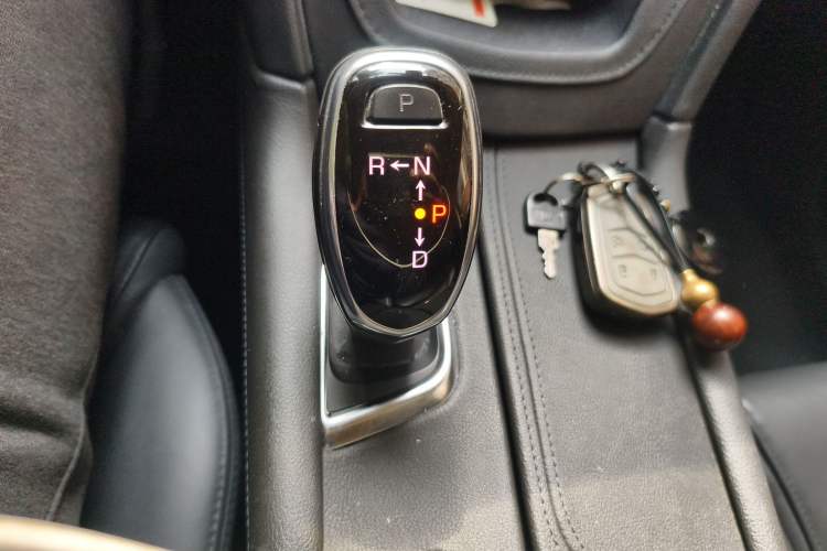 Used Cadillac XT5 2018 28T Four-Wheel Drive Luxury Model
