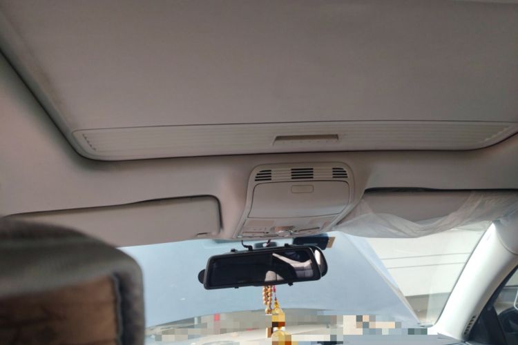 Used Volkswagen Magotan 2013 1.8TSI Premier Model Headliner