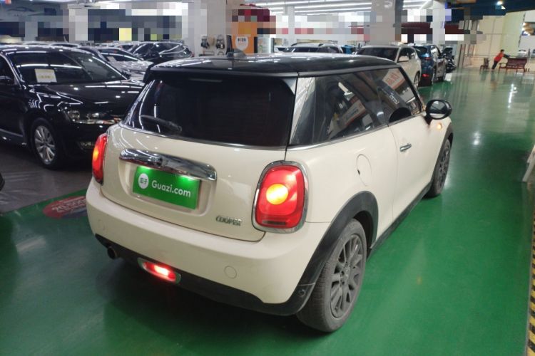 Used MINI 2016 1.5T COOPER Rear Right 45 Deg