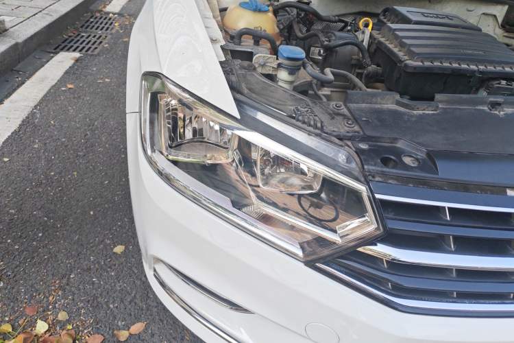 Used Volkswagen Bora 2016 1.6L Automatic Comfort Model
