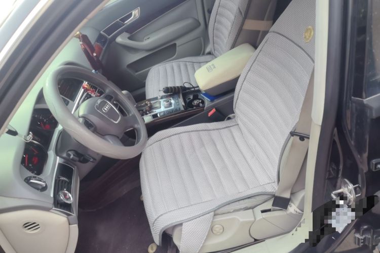 Used Audi A6L 2011 2.0 TFSI automatic Comfort trim
