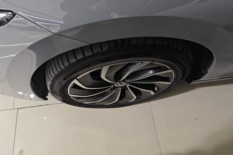 Used Volkswagen Golf 2023 Facelift 280TSI DSG Pro
