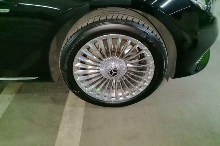 Used Mercedes-Benz E-Class 2020 Restyled E 300 L Exclusive Edition
