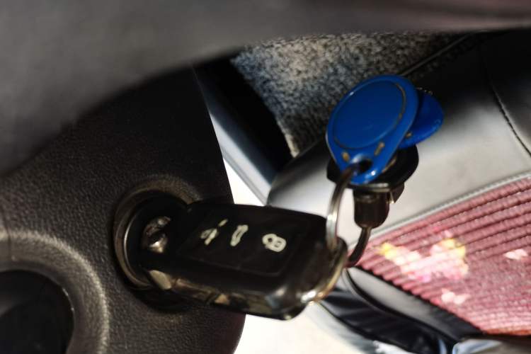 Used Volkswagen Jetta 2015 Value Edition 1.6L Manual Fashionable Style
