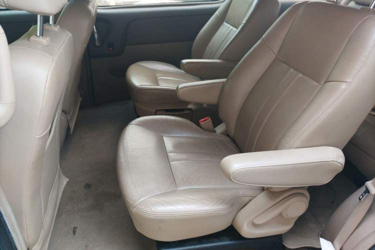 Used Buick GL8 2013 2.4L Classic Edition Left Rear Seat