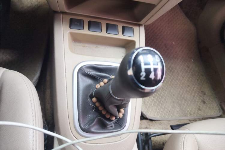 Used Chery E5 2011 1.5L Manual Enjoyment Model
