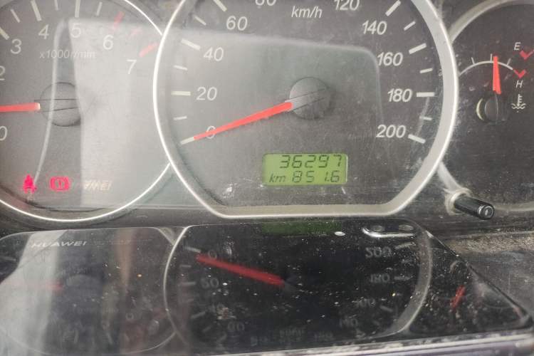 Used Wuling Hongguang 2014 1.5L Standard Version
