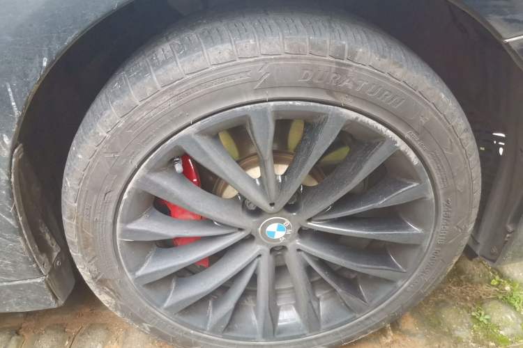 Used BMW 5 Series 2019 Facelifted 530Li Luxury Edition Premium Package
