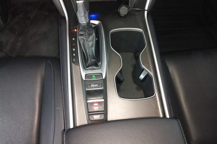 Used Honda Accord 2018 260TURBO Elite Edition China V Gear Lever