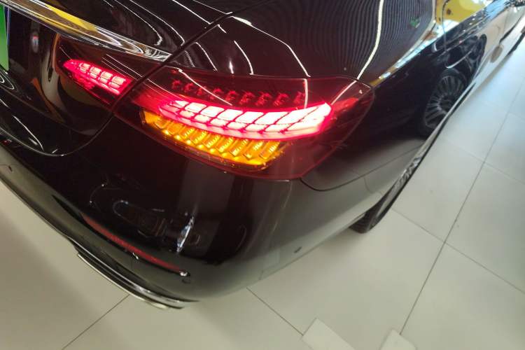 Used Mercedes-Benz E-Class 2022 E 300 L Luxury Model