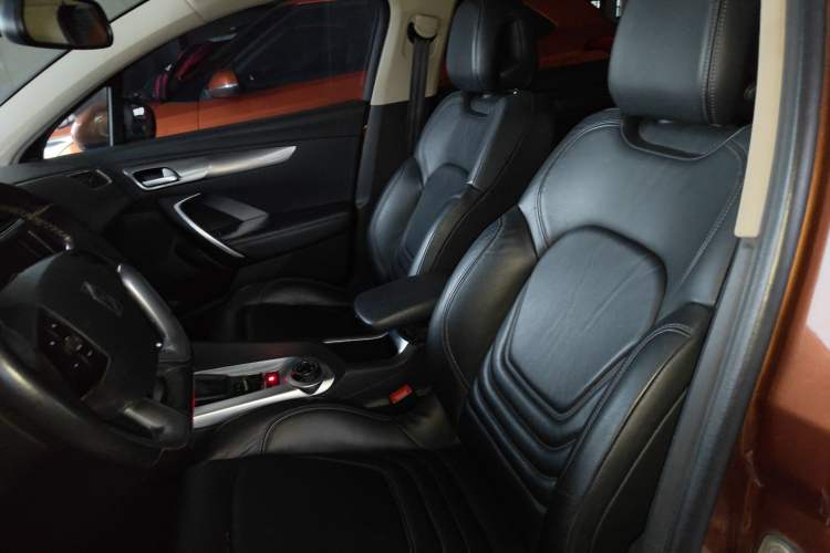 Used DS 6 2014 1.6T Luxury Edition THP160 Left Front Seat