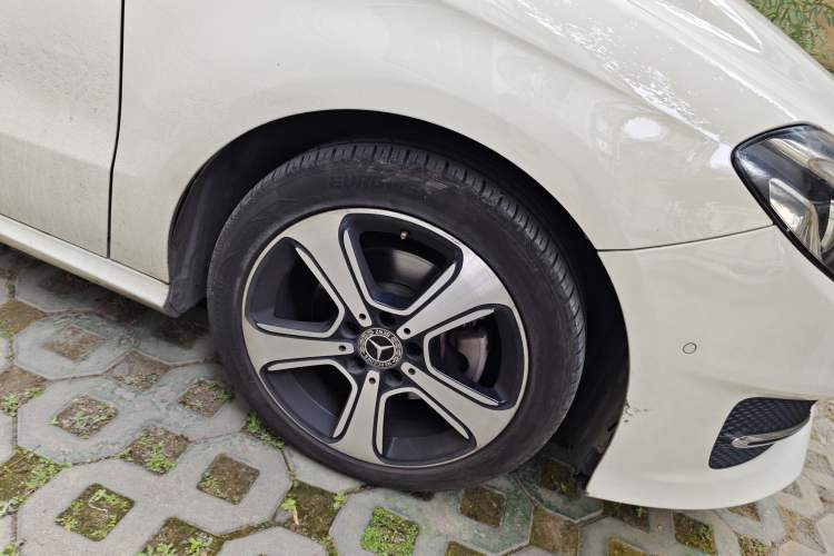 Used Mercedes-Benz B-Class 2017 B 200 Fashion Model
