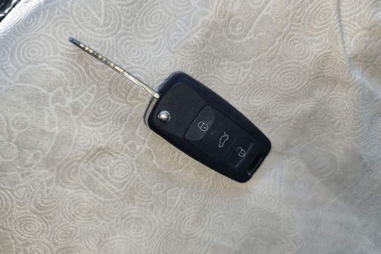 Used Jinbei Hiace X30 2021 1.5L Wealthy Single-Steaming Air-Conditioned Van China VI Standard SWC15M