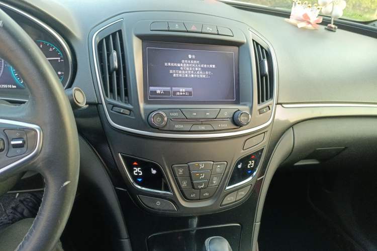 Used Buick Regal 2015 1.6T Elite Tech Model