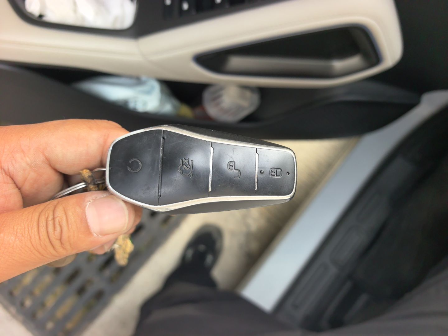 BYD Yuan UP 2024 401 km Active Version — снимка 20