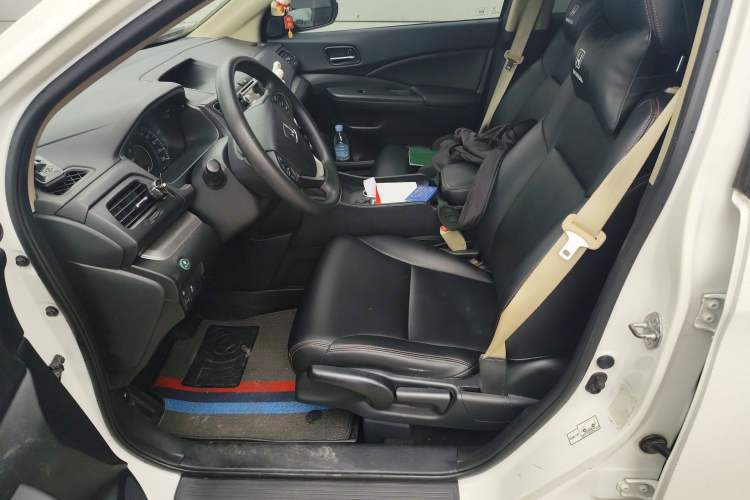 Used Honda CR-V 2015 2.0L two-wheel drive Fashion Edition Left Front Seat