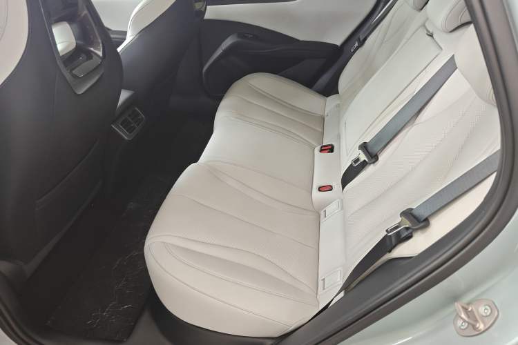 Used BYD Seal 06 New Energy 2025 EV 545KM Flagship Edition
