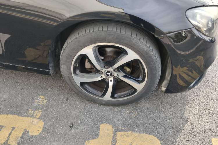 Used Mercedes-Benz E-Class 2017 E 200 Sport