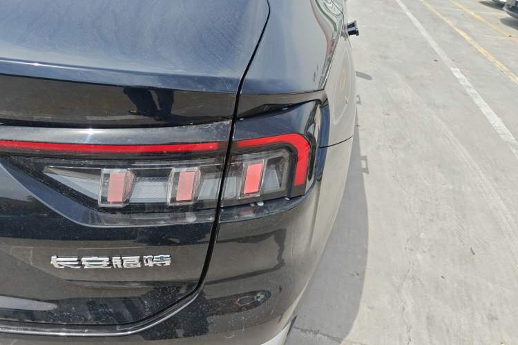 Used Ford Mondeo 2023 EcoBoost 180 Luxury Model Right Rear Taillight