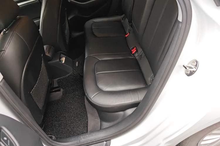 Used Audi A3 2015 Limousine 35 TFSI Millionth Anniversary Intelligent Leading Model