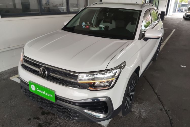 Used Volkswagen Tharu 2024 300TSI Two-Wheel-Drive Moonlight Edition