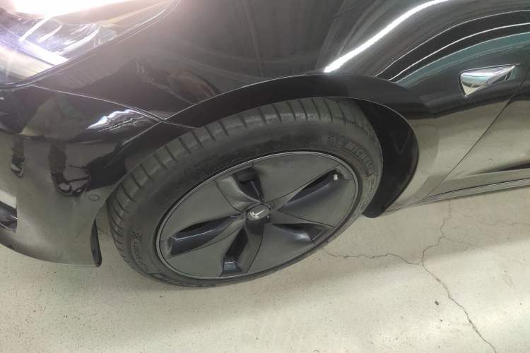 Used Tesla Model 3 (Import) 2019 Long-Range Rear-Wheel-Drive Version