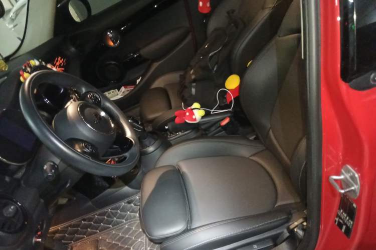 Used MINI 2021 1.5T COOPER Classic Edition Five-Door Version Left Front Seat