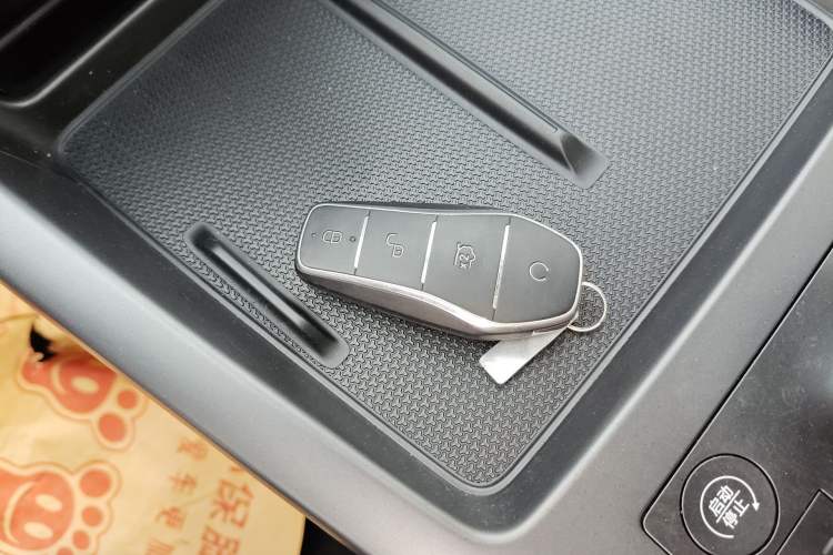 Used BYD Qin PLUS 2025 DM-i Smart Drive 55KM Leading Model