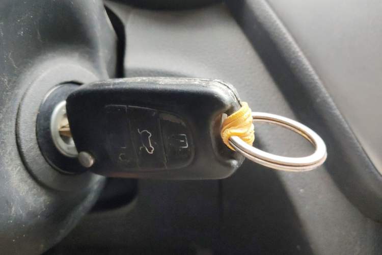 Used Kia K2 2015 Sedan 1.4L MT GLS
