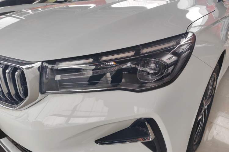 Used Geely Auto Emgrand 2026 Model 4th Generation 4 Millionth Anniversary Edition 1.5L CVT Feiyue Edition