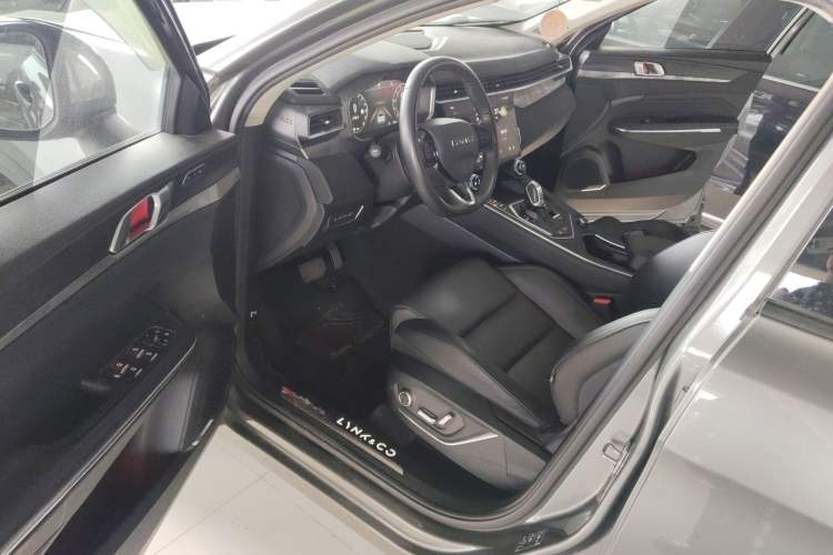 Used Lynk & Co 01 2021 2.0TD Two-Wheel-Drive Pro Trim Driver Seat