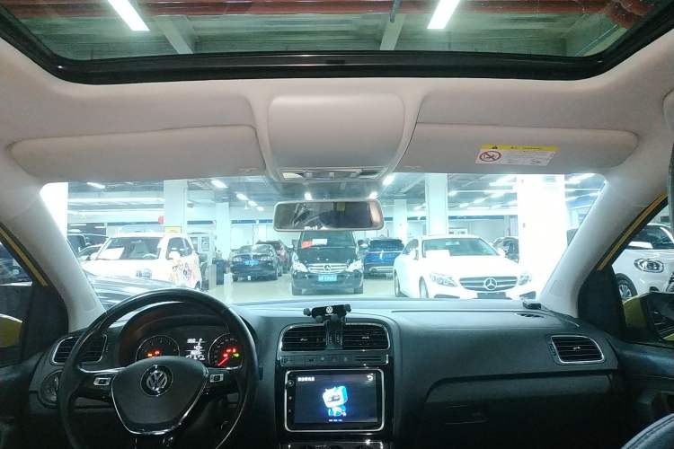 Used Volkswagen Polo 2018 1.5L Automatic Enjoyment Model
