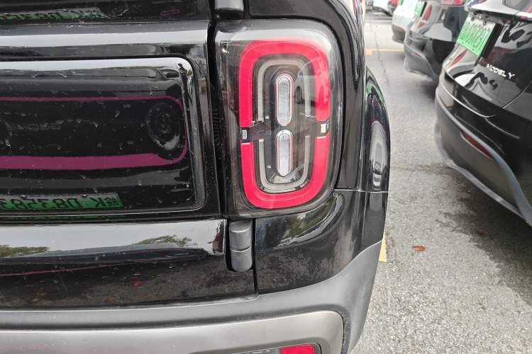 Used Baojun Spark EUV 2024 Flagship Edition 4 Seats Exterior 3