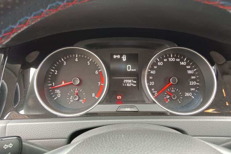 Used Volkswagen Golf 2018 1.6L Manual Fashion Edition
