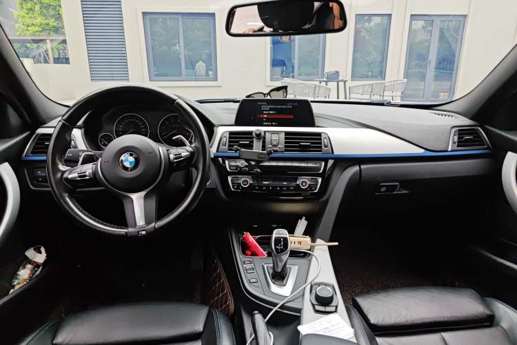 Used BMW 3 Series 2018 320i M Sport Package
