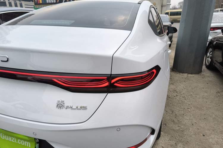 Used BYD Qin PLUS 2025 DM-i Smart Drive 55KM Leading Model