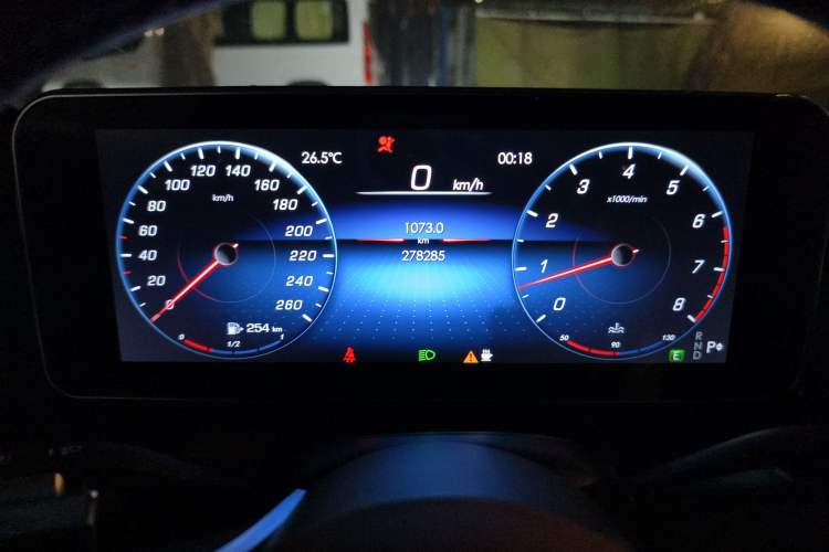 Used Mercedes-Benz S-Class 2010 S 400 L HYBRID
