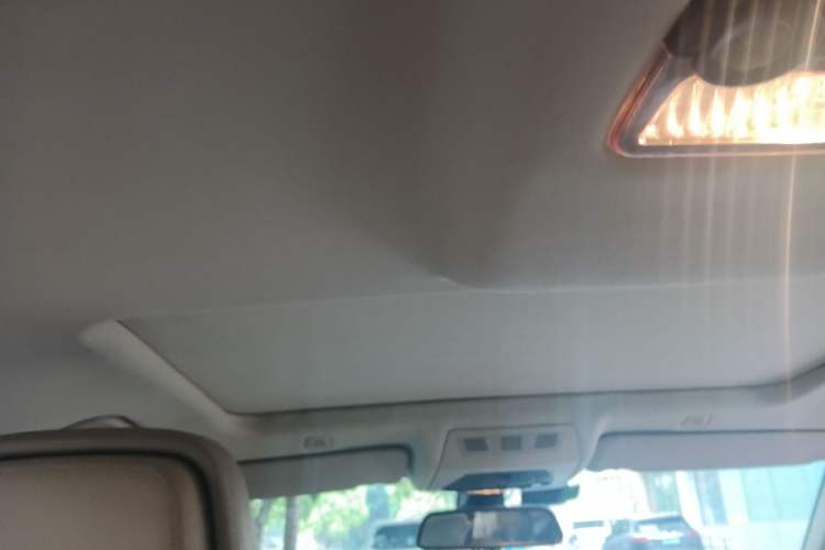 Used BMW 5 Series 2012 523Li Leading Model